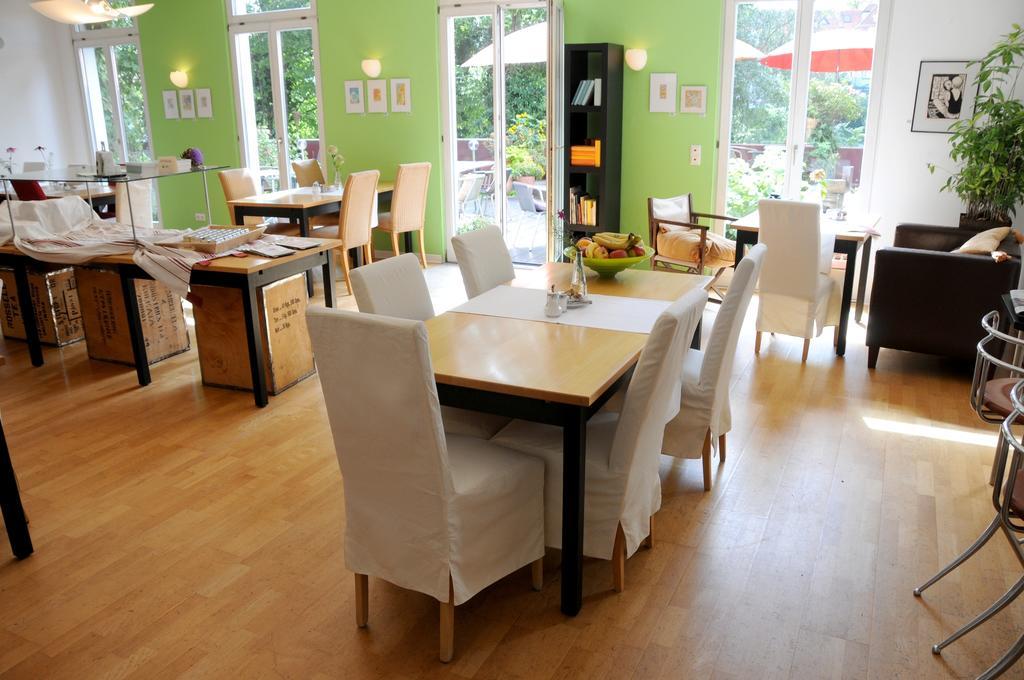 נויבורג אן דר דונאו Hotel Am Fluss מראה חיצוני תמונה