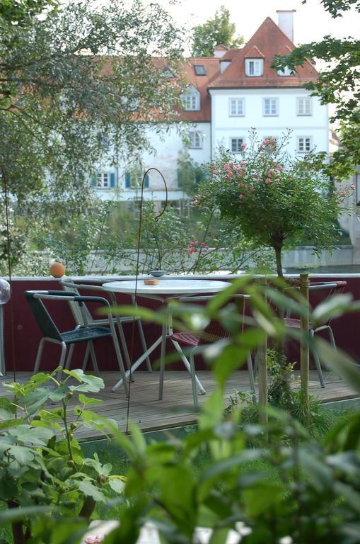 נויבורג אן דר דונאו Hotel Am Fluss מראה חיצוני תמונה